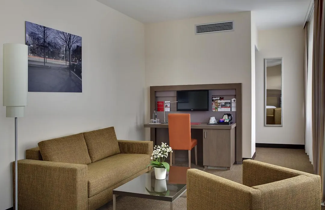 Intercityhotel Leipzig-1