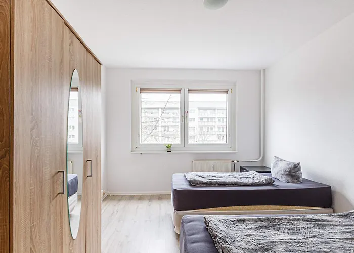 Ferienvermietung: Ferienwohnung für Monteure in Leipzig Grünau